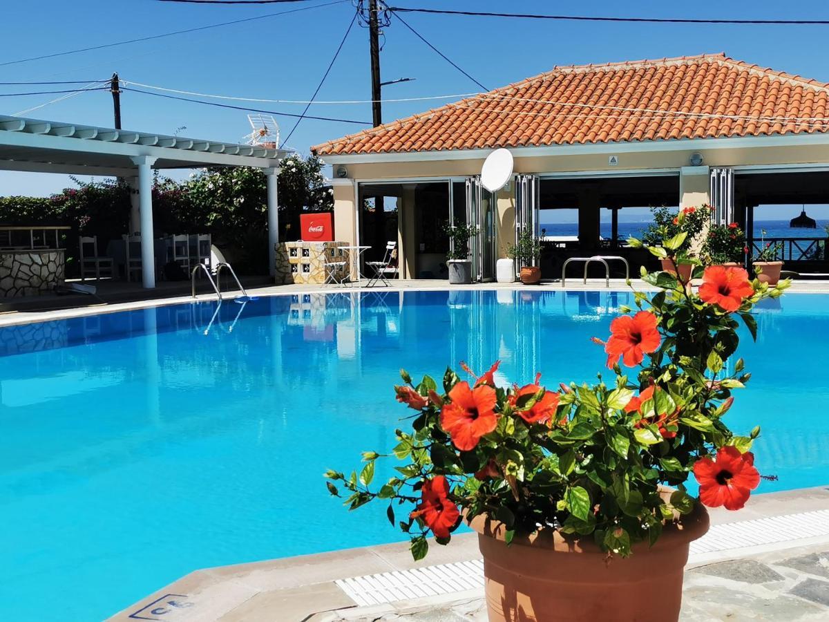 Nafsika Hotel Agios Stefanos Avliotes  Exterior foto